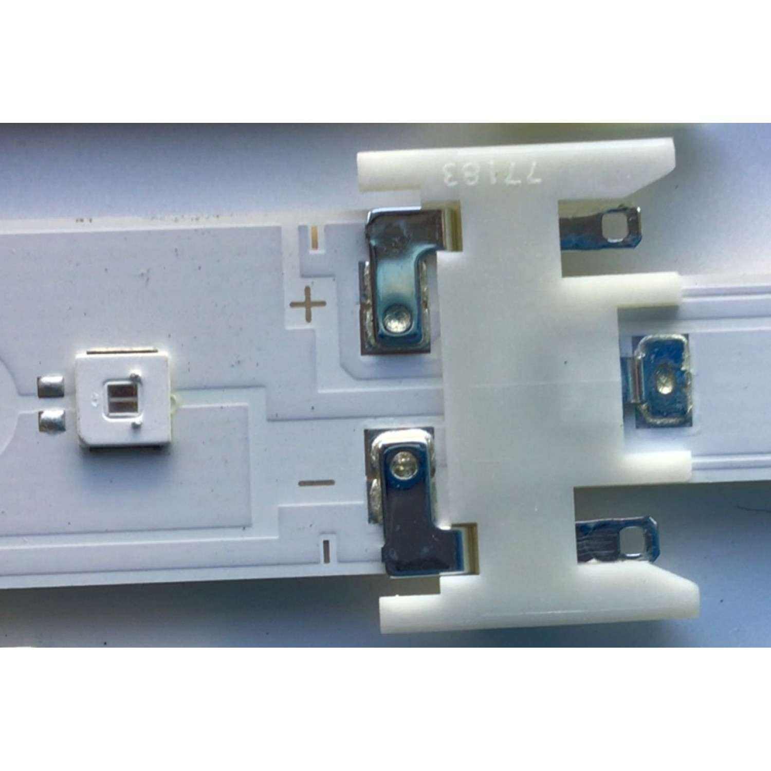 KIT DE LEDS PARA TV SAMSUNG ORIGINAL12 PIEZAS / NUMERO DE PARTE BN96-39659A / BN96-39660A / V5DU-550DCB-R1 / V5DU-550DCA-R1 / LM41-00135A / LM41-00136A / PANEL CY-WK055 / CY-GK055 / UN55KU / UN55MU / UE55KU / UA55KU / UE55M / MAS MODELOS EN DESCRIPCIÓN - Imagen 5